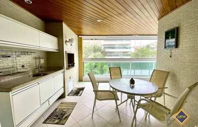 Imagem: O apartamento possui 4 Dormitórios, 1 Banheiro, 2 Vagas na