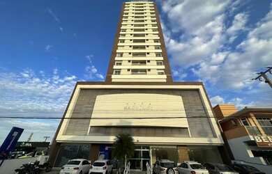 Imagem: O apartamento possui 3 Dormitórios, 2 Banheiros, 1 Vaga na