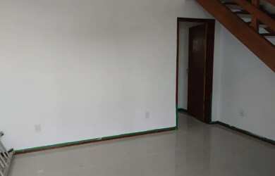 Imagem 4: Vendo 2 casas sobrado. Varanda, 1 Vaga na garageme2 Dormitórios