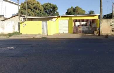 Imagem 1: Casa no Bairro Caranã. 2 Vagas na garageme5 Dormitórios