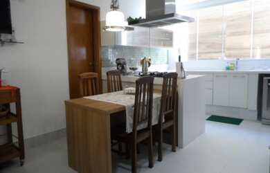 Imagem 7: Casa de 360 metros quadrados no bairro Freguesia Jacarepaguá com 4 quartos