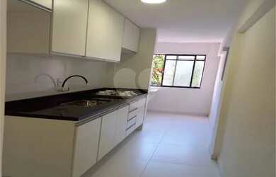 Imagem 2: Apartamento de 2 dormitórios no Brás. Condomínio Reggio Calabria