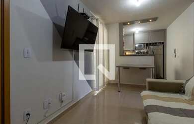 Imagem: O apartamento possui 2 Dormitórios, 1 Banheiro, 1 Vaga na garagem