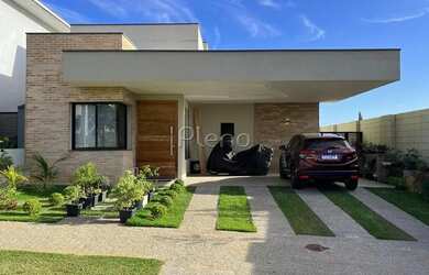 Imagem 2: Venda Casa com 210,31 metroQuadrado, 3 dormitório s , 2 vaga s . Swiss...