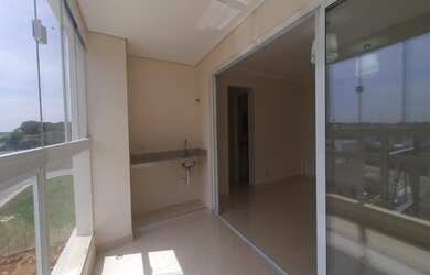 Imagem: O apartamento possui 3 Dormitórios, 3 Banheiros, 2 Vagas na