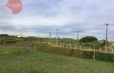 Imagem: O terreno possui 6.299m² de Área e está localizado em Cravinhos