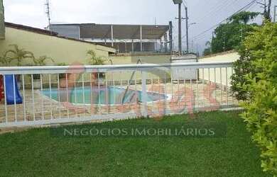 Imagem: A casa possui 3 Dormitórios, 3 Banheiros, 5 Vagas na garagem