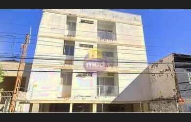 Imagem: O apartamento possui 3 Dormitórios, 1 Banheiro, 98m² de Área