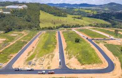 Imagem: O terreno possui 360m² de Área e está localizado em Jardim