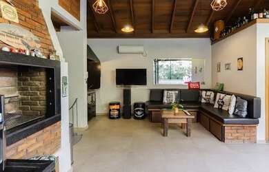 Imagem: O apartamento na cobertura possui 1 Dormitório, 2 Banheiros