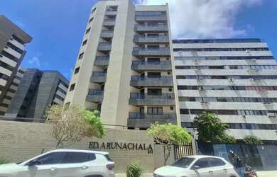 Imagem 2: Imóvel para aluguel tem 150 metros quadrados com 4 quartos em Ponta Verde...