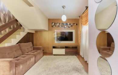 Imagem: A casa em condomínio possui 3 Dormitórios, 2 Banheiros, 3