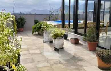 Imagem: O apartamento na cobertura possui 3 Dormitórios, 4 Banheiros