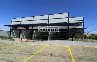 Imagem: O depósito para alugar possui e está localizado em Vigilato