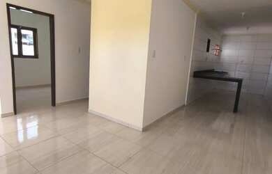 Imagem: A casa em condomínio possui 2 Dormitórios, 2 Banheiros, 1