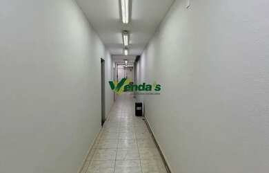 Imagem 5: Imóvel comercial com 3 pavimentos em praça central