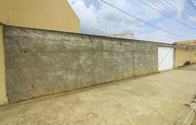 Imagem: O terreno possui 170m² de Área e está localizado em Arapoanga