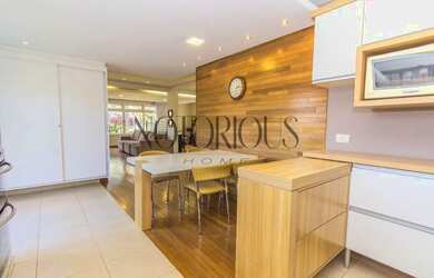 Imagem 7: Casa para Venda em Curitiba / PR no bairro Abranches