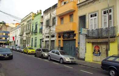 Imagem: Quarto amplo para homens solteiros - Centro do Rio