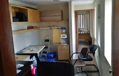 Imagem: O depósito possui 1 Vaga na garagem, 89m² de Área e está