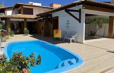 Imagem: A casa em condomínio possui 5 Dormitórios, 5 Banheiros, 3