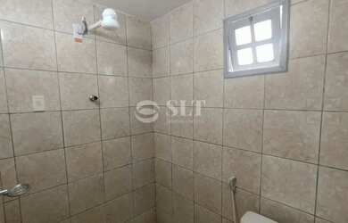 Imagem 9: S8034 VENDE OU ALUGA CASA com 3 quartos, sendo uma suíte, localizada...