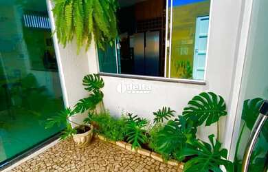 Imagem 2: Casa em condomínio com 3 quartos disponível para venda no bairro Aclimação...