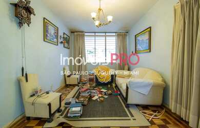 Imagem: A casa possui 3 Dormitórios, 3 Banheiros, 2 Vagas na garagem