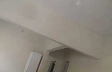 Imagem: A casa possui 2 Dormitórios, 1 Banheiro, 4 Vagas na garagem