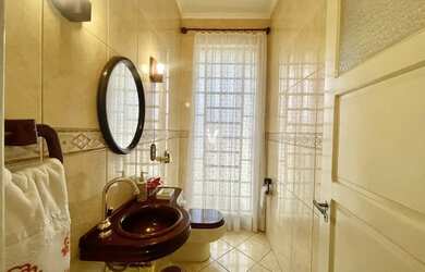 Imagem 10: Belíssima residência, localizada em um tradicional Bairro de Santa Maria...