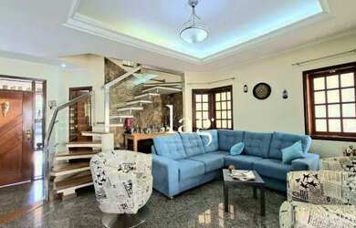 Imagem: A casa em condomínio possui 3 Dormitórios, 3 Banheiros, 2