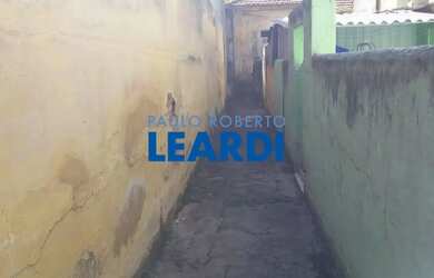 Imagem: O terreno possui 250m² de Área e está localizado em Vila