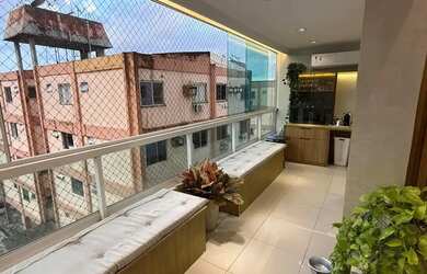 Imagem: A casa em condomínio possui 4 Dormitórios, 3 Banheiros, 2