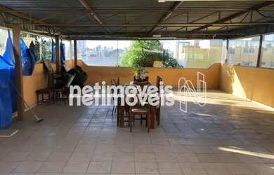 Imagem: A casa possui 3 Dormitórios, 3 Banheiros, 1 Vaga na garagem