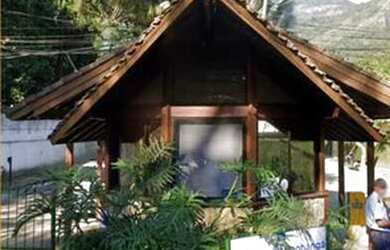 Imagem: O terreno possui 600m² de Área e está localizado em Itanhangá