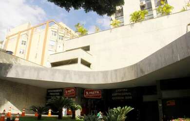 Imagem: O depósito para alugar possui e está localizado em Santa