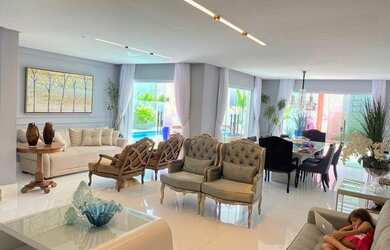 Imagem 6: Casa de alto padrão à venda em condomínio fechado no Altiplano