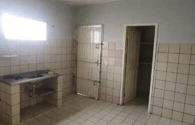 Imagem: A casa possui 5 Dormitórios, 3 Banheiros, 5 Vagas na garagem