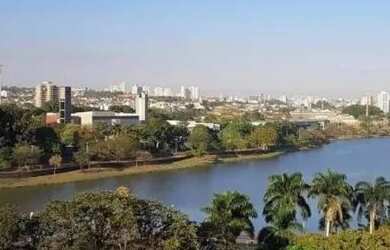 Imagem: O apartamento possui 3 Dormitórios, 2 Banheiros, 2 Vagas na
