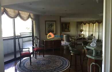 Imagem: O apartamento possui 4 Dormitórios, 5 Banheiros, 5 Vagas na