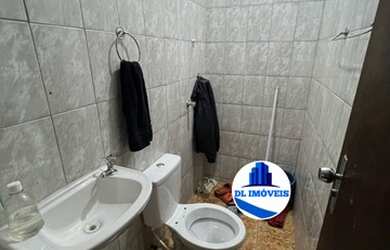 Imagem 10: Casa com 3 Quartos 3 banheiros 3 vagas e 1 loja a venda, 200m2 por R$ 450.000