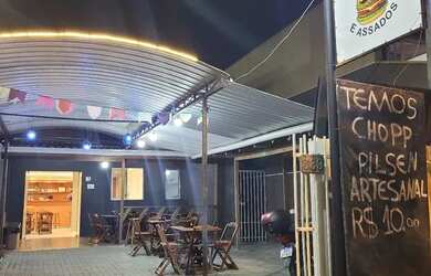 Imagem: O depósito possui 2 Vagas na garagem, 120m² de Área e está