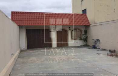 Imagem: O depósito possui 211m² de Área e está localizado em Centro