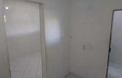 Imagem 6: Alugo apartamento. 1 Banheiroe2 Dormitórios