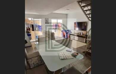 Imagem: A casa em condomínio possui 3 Dormitórios, 2 Banheiros, 2