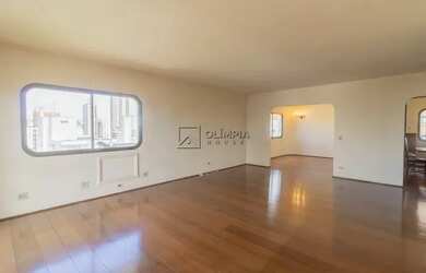 Imagem: O apartamento possui 4 Dormitórios, 4 Banheiros, 4 Vagas na