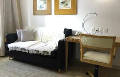 Imagem: O studio para alugar possui 1 Dormitório, 1 Banheiro, 1 Vaga