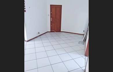 Imagem: O apartamento possui 2 Dormitórios, 2 Banheiros, 65m² de Área