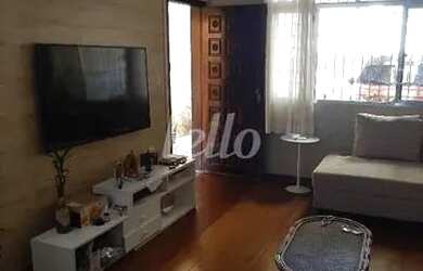 Imagem: A casa possui 4 Dormitórios, 3 Banheiros, 2 Vagas na garagem