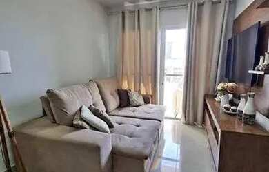 Imagem: O apartamento possui 2 Dormitórios, 1 Banheiro, 1 Vaga na garagem